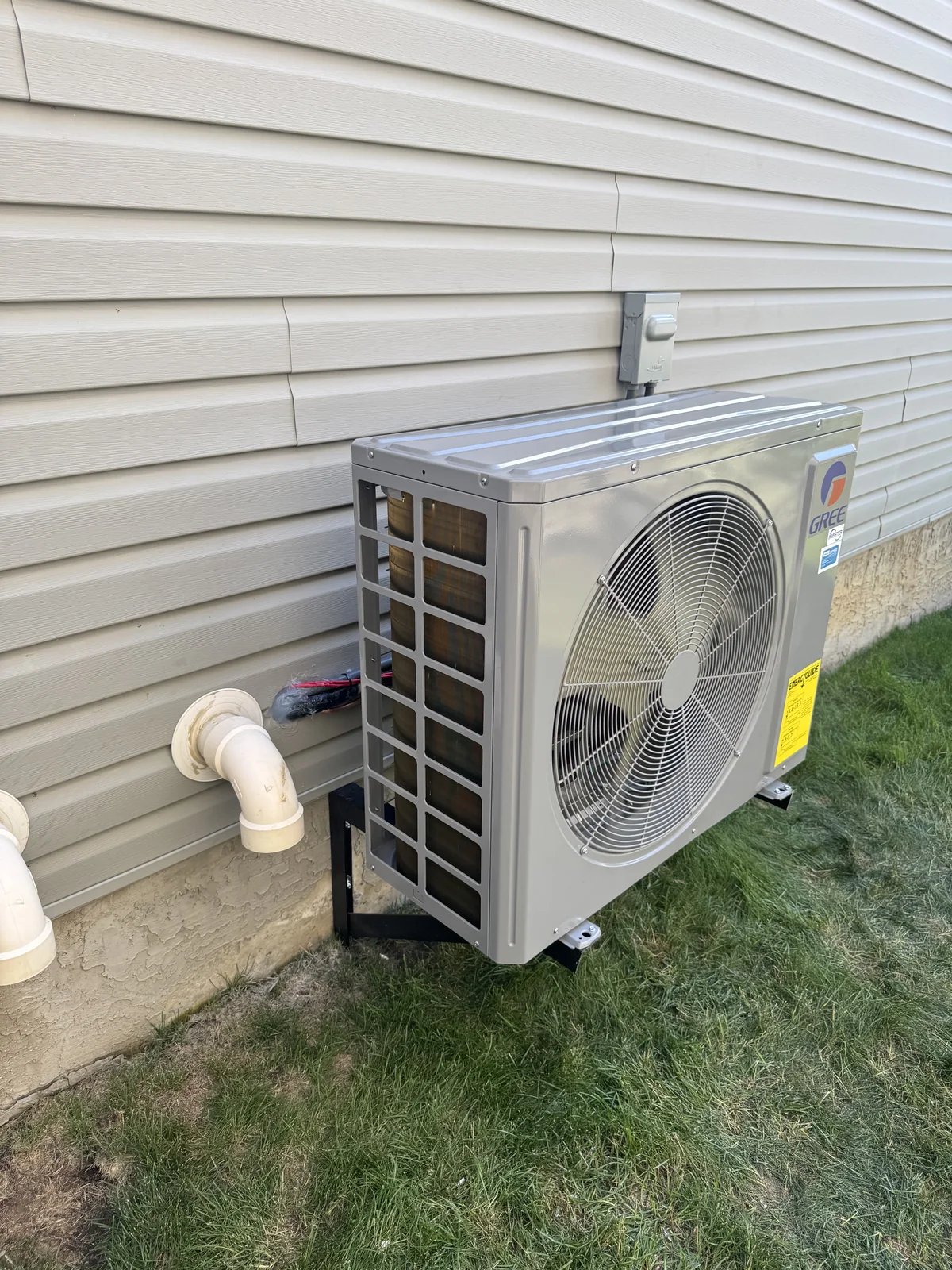 Residential air conditioner replacement completed by Infinite Heating
